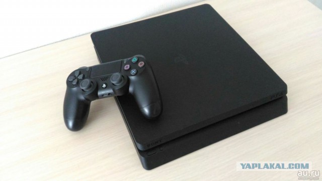 [ПРОДАМ] Playstation 4 Slim. Москва