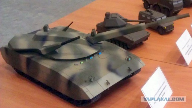 ВПК: военные получат первую партию танков "Армата"