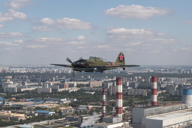 Перегон восстановленного штурмовика Ил-2