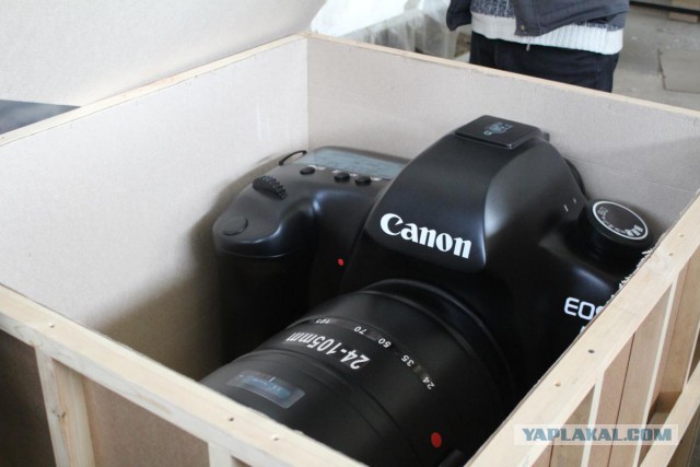 "Canon 5D" из пенопласта
