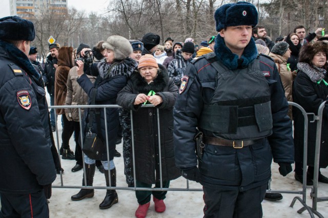 Борьба за храм на Торфянке продолжается