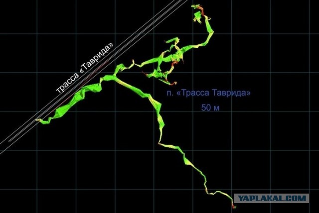 В Крыму открыли для движения трассу над пещерой «Таврида»