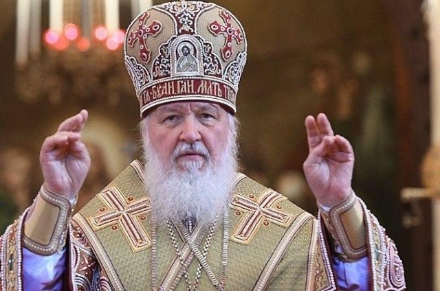 Патриарх Кирилл предложил добавить в Конституцию упоминание о Боге