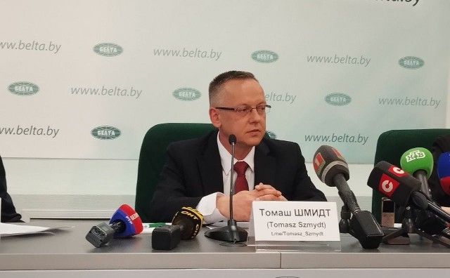 Польский судья Томаш Шмидт попросил политическое убежище в Беларуси.