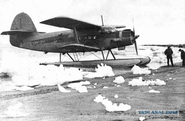 АН-2В-на поплавках по северным далям