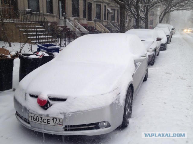 На Нью-Йорк надвигается невиданная снежная буря