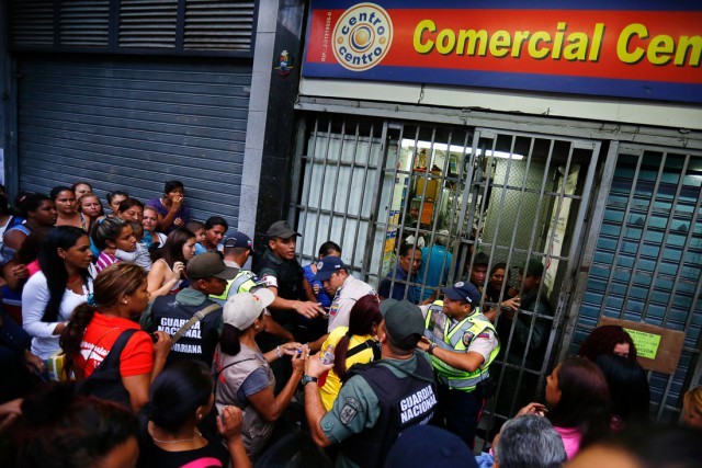 Вот и сказочке конец: Венесуэла разваливается