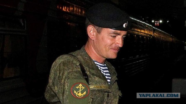 Президент России присвоил звание Героя России комбригу Алексею Бернгарду