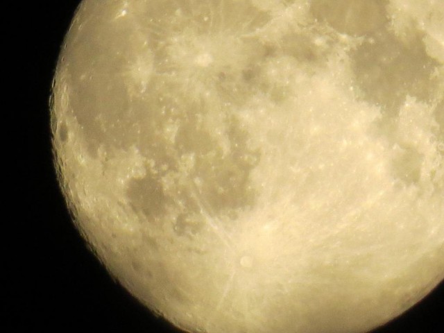 Съёмка луны любительской камерой, оптический зум 90Х цифровой +3000