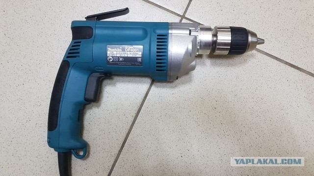 Дрель Makita DP4001, продам