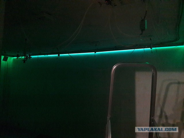 Светодиодная подсветка парящего потолка. Проблема