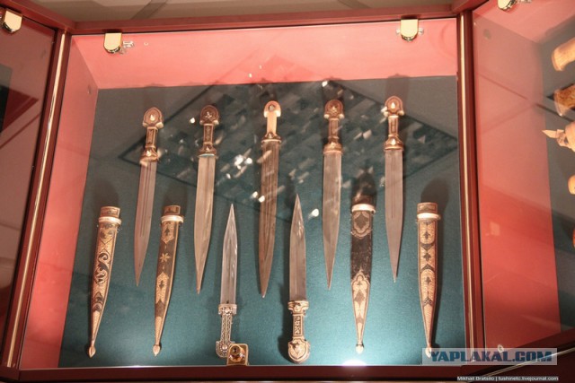 Коллекция холодного и огнестрельного оружия на легендарной Петровке,38