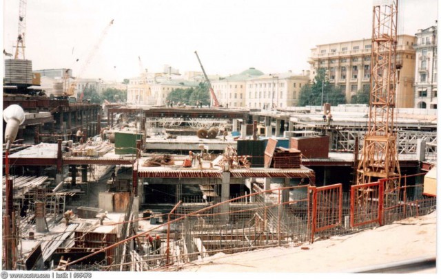 Прогулка по Москве 1996 года