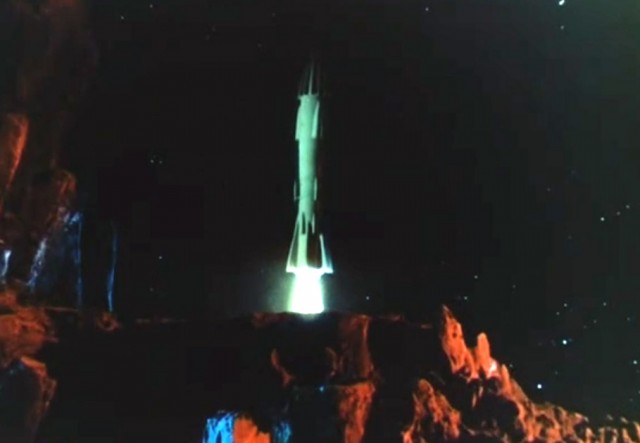 Откуда макет ракеты в фильме 1961 года?