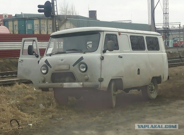 Так может тормозить только УАЗ буханка