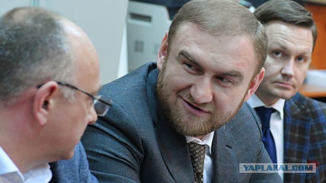 Нам не жалко. Почему "Газпром" не замечает хищения на миллиарды