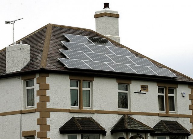 Сказка заканчивается? Великобритания отменяет «льготные тарифы» на солнечную энергетику