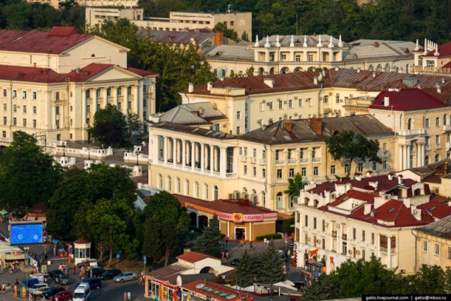 Севастополь и Симферополь с высоты: города пользы и славы