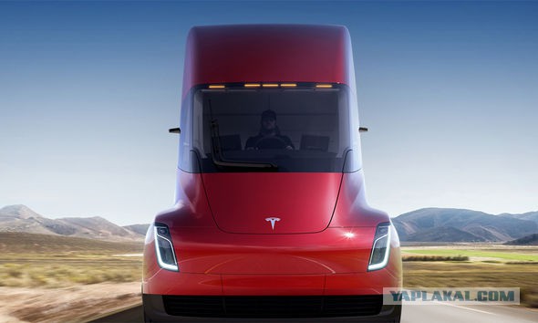 Бывший дальнобойщик раскритиковал Tesla Semi