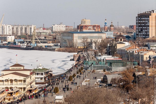 Авиа-шоу в Астрахани 21.02.2015.