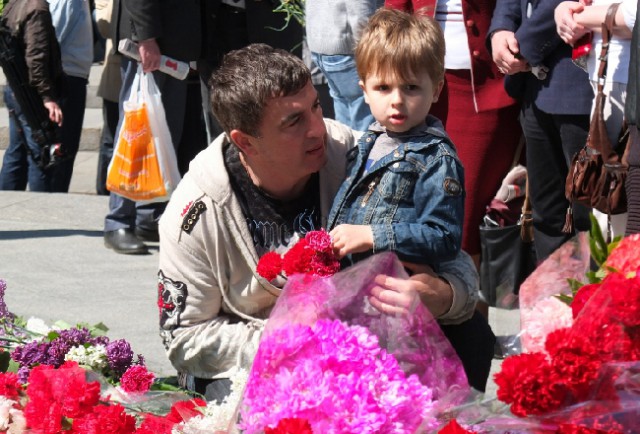 Как в Киеве отметили День Победы: фоторепортаж