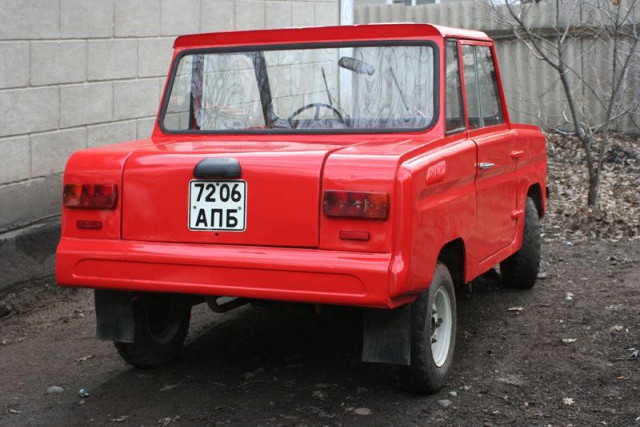 В Тольятти продают ВАЗ-2109 без пробега за три миллиона рублей