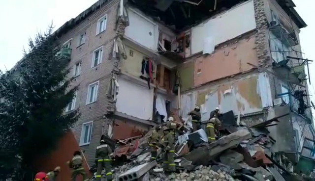 Бдительность одного из жильцов спасла людей при обрушении дома в Ивановской области