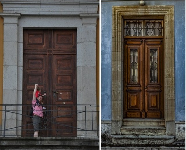 Почему в старых зданиях Питера стоят огромные двери?