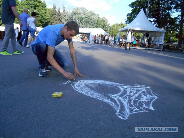 Рисунки с жизнью до первого дождя.