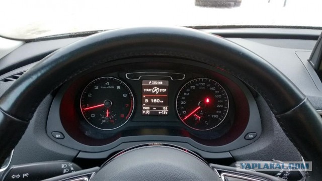Продам Audi Q3 2012