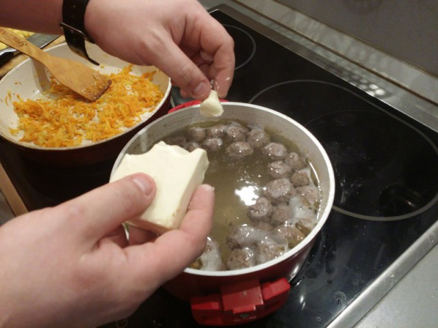 Сырный суп с фрикадельками!