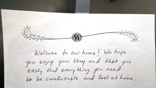 Пара сдала свой дом на Airbnb, а вернулась в разгромленное жилище