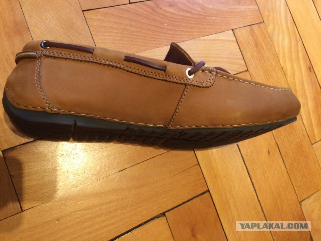 Продам мужские мокасины Clarks