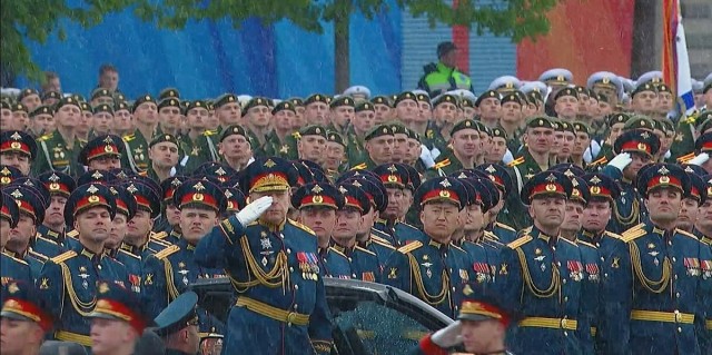 Парад 9 мая 2024 года в Москве