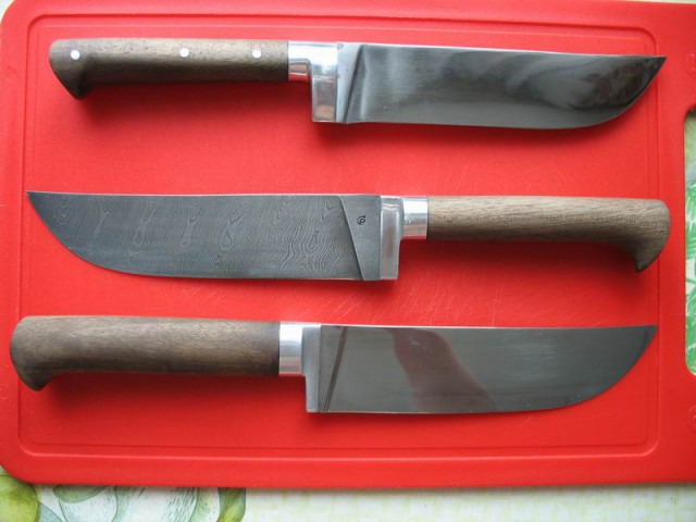 Продам 2 новых набора японских ножей.