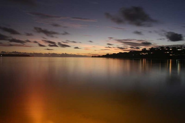 Закат в Порт-Вила (Вануату)