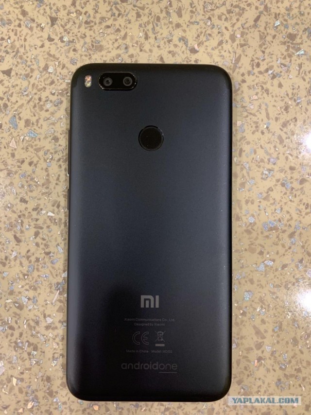 Продам Xiaomi Mi A1 64Gb Чёрный СПБ