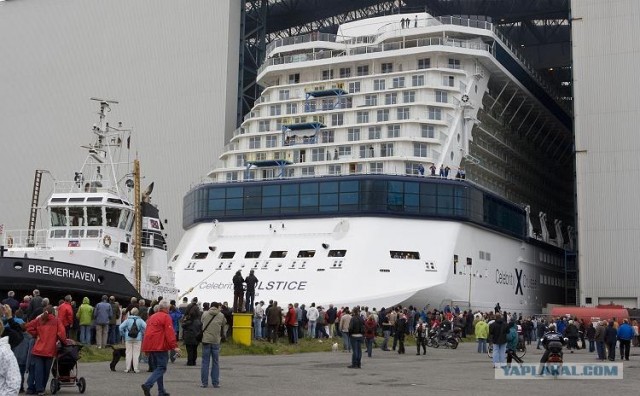 Kруизный лайнер "celebrity Solstice"