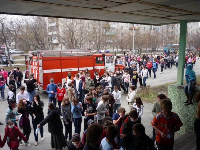 Эвакуация школ Москвы