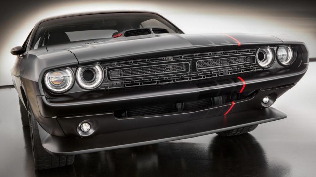 Dodge воскресил классический Challenger