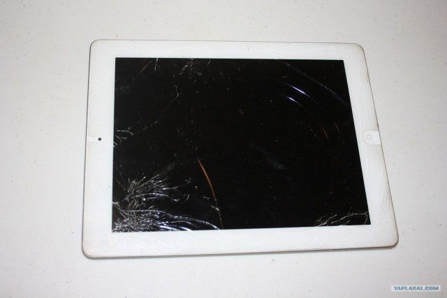 Ремонт iPad 2. Замена стекла.