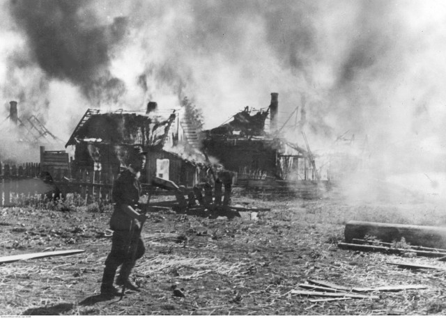 22 марта 1943 года в белорусскую деревню вошел  118-й батальон шуцманшафта 201-й немецкой охранной дивизии.