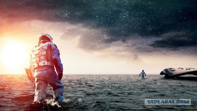 Земля в иллюминаторе: 10 фильмов о космосе