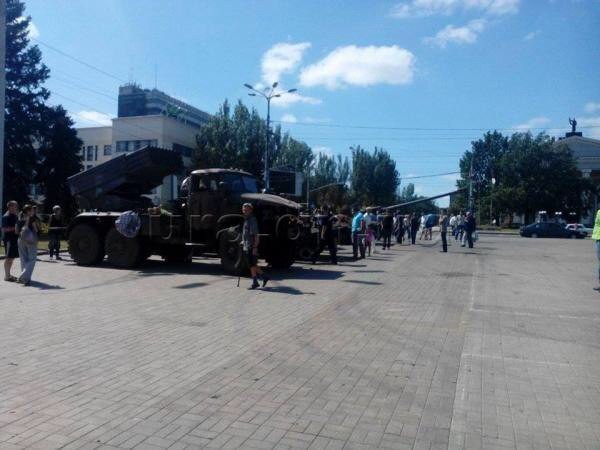 Донецк готовится к параду