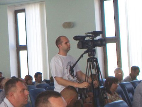 «Вежливый» оператор с украинского телеканала привел в бешенство пользователей Сети