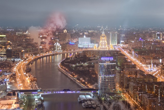 Огни туманного Москва-сити