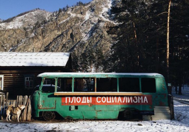 Подборка городской тоски, уныния и депрессии