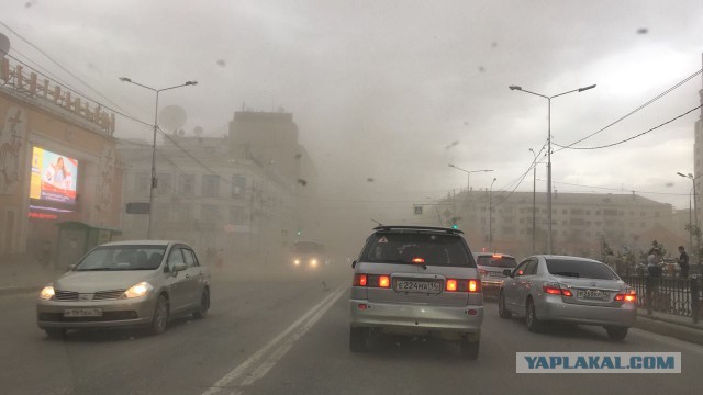 В Якутии сейчас бушует ураган