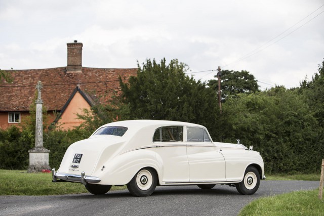 Rolls-Royce Silver Wraith