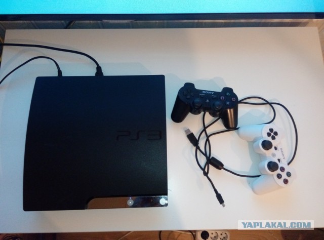 Продам Sony Playstation 3 slim 160 Gb прошитая (PS3)